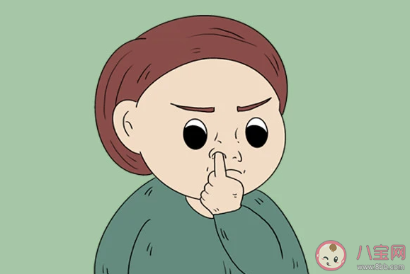 女生称因爱抠鼻子致鼻内长多团真菌 经常挖鼻孔有什么坏处