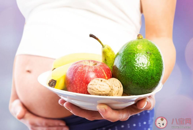 孕妇不同时期如何正常吃水果 孕期吃水果的八大原则