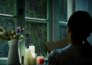 为什么下雨天睡觉会睡得更香 雨声对睡眠有帮助吗