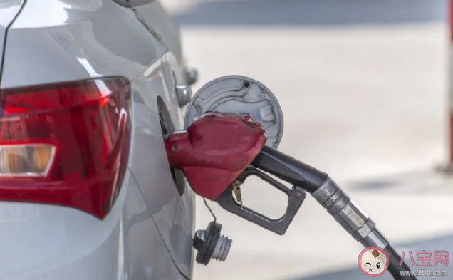 国内油价预计将迎来大幅下调 国内油价受哪些因素影响 国内油价预计将迎来大幅下调 国内油价受哪些因素影响