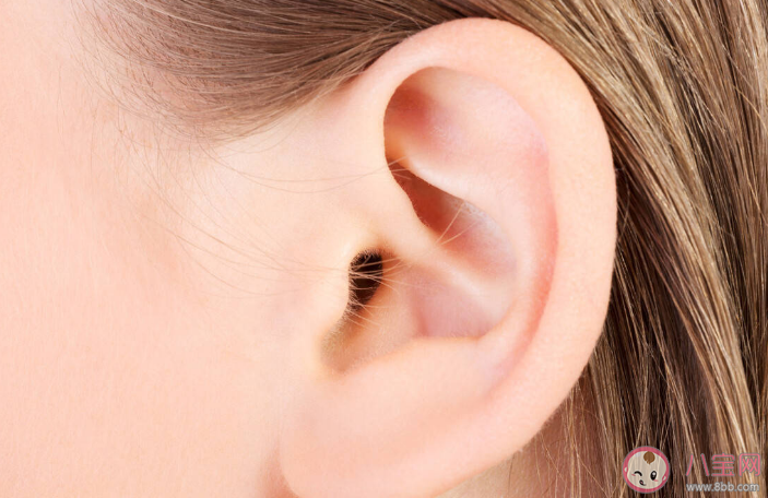 耳朵总痒可能是湿疹 耳朵发痒是什么原因
