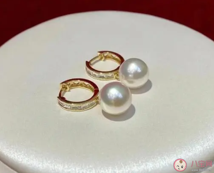 平价珍珠耳环1个月销售额20万是怎么回事 珍珠首饰为什么火了 平价珍珠耳环1个月销售额20万是怎么回事 珍珠首饰为什么火了