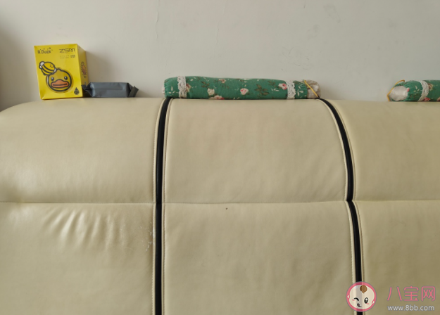 为什么男人睡的枕头容易黄 枕头变黄了该怎么清洗 为什么男人睡的枕头容易黄 枕头变黄了该怎么清洗