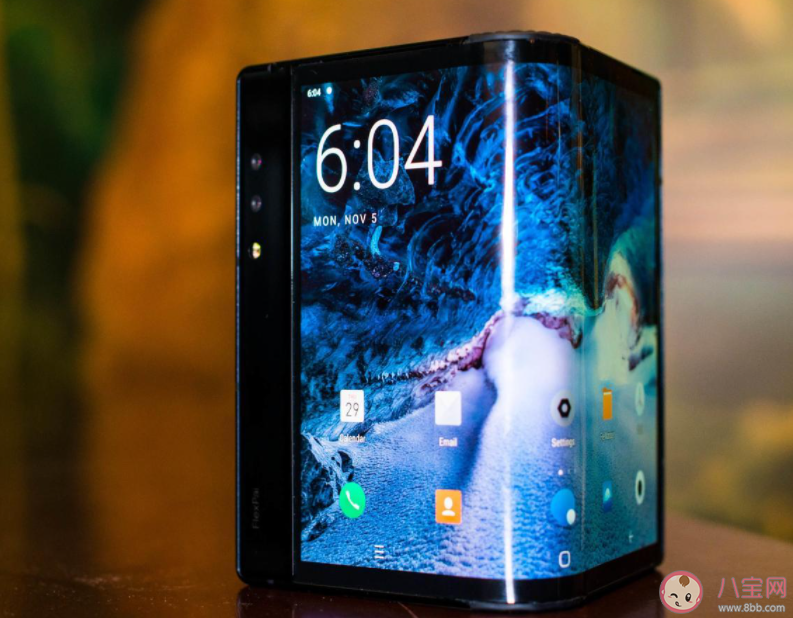 折叠屏一折遮三丑的时代已经过去了吗 折叠屏手机具备哪些特性你会考虑购买 折叠屏一折遮三丑的时代已经过去了吗 折叠屏手机具备哪些特性你会考虑购买