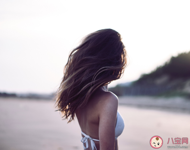 如何看待亲密关系中的委屈感 在爱情中经常委屈自己会有什么影响 如何看待亲密关系中的委屈感 在爱情中经常委屈自己会有什么影响