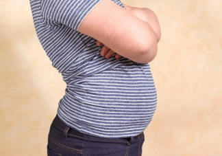 睡前5个习惯让肚子长肉 怎样才能睡前不长肉