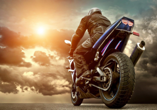 摩托车降价超10万元是怎么回事 摩托怎么卖不动了