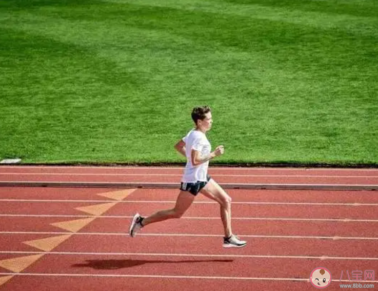 为什么坚持跑步能防抑郁 跑步能带来哪些好处 为什么坚持跑步能防抑郁 跑步能带来哪些好处