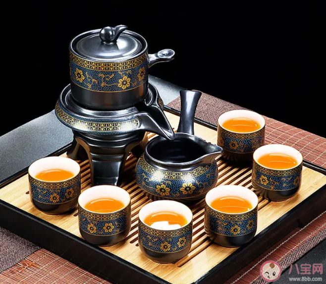 年轻人越来越爱喝茶了吗 电子茶具火了是什么原因 年轻人越来越爱喝茶了吗 电子茶具火了是什么原因