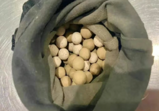 旅客携保健石入境核辐射超标千倍 保健石为什么会有核辐射