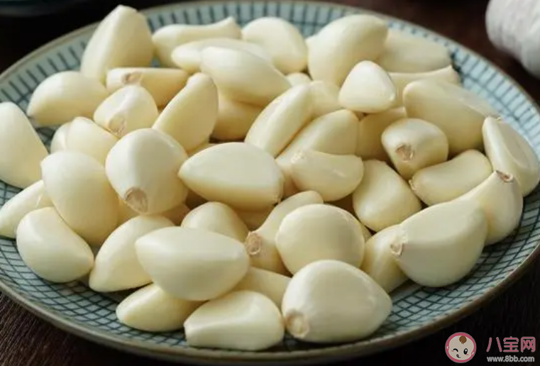 酸奶可以有效除蒜味吗 吃大蒜有什么好处 酸奶可以有效除蒜味吗 吃大蒜有什么好处