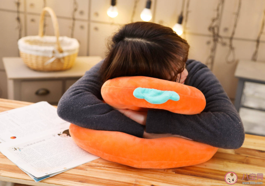 午睡20分钟健康获益大 午睡能睡很长时间吗 午睡20分钟健康获益大 午睡能睡很长时间吗