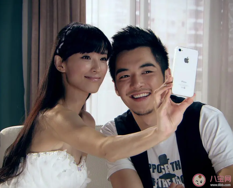 我猜你也想靠近吧是什么歌 《靠近》歌词歌曲介绍