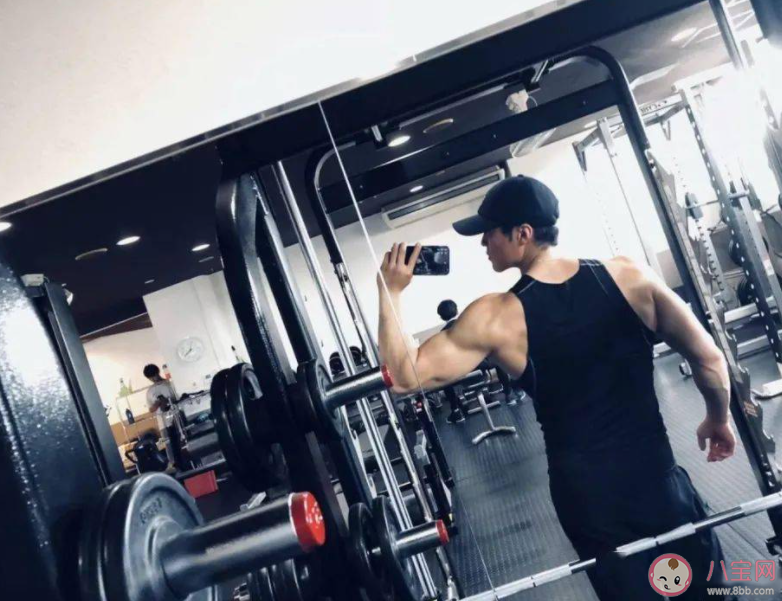 经常撸铁会长不高吗 撸铁有什么用 经常撸铁会长不高吗 撸铁有什么用