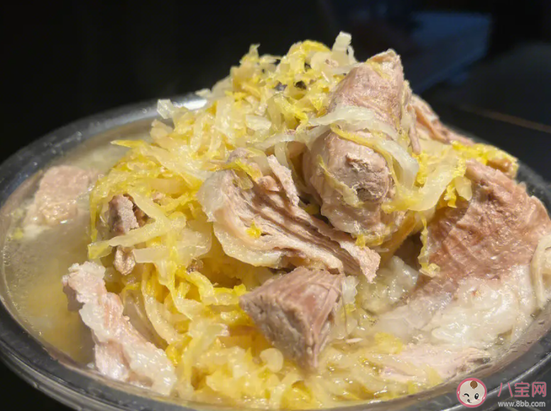 东北地区的酸菜通常以哪种蔬菜作为原料 蚂蚁庄园11月10日答案