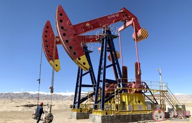 国际油价创三个月来新低是怎么回事 国际油价受到哪些因素影响 国际油价创三个月来新低是怎么回事 国际油价受到哪些因素影响