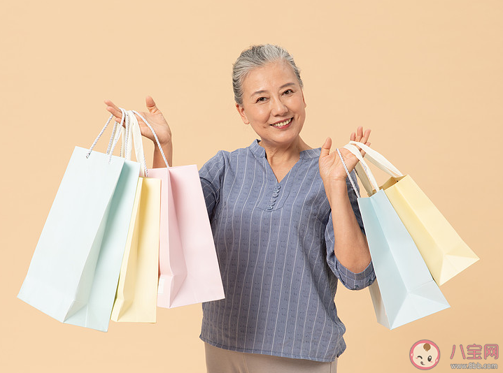 年轻人为何爱上老年消费 老年消费的特点是什么 年轻人为何爱上老年消费 老年消费的特点是什么