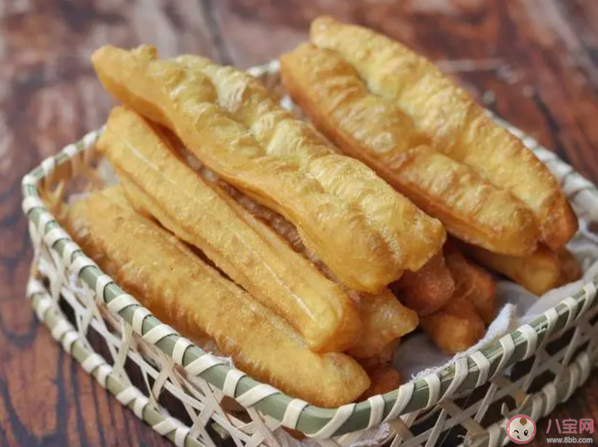 每天吃1根油条身体会有何变化 油条吃多了会怎么样