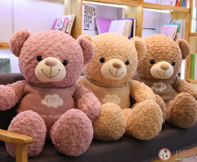 为什么毛绒玩具越卖越贵 年轻人为什么爱上毛绒玩具