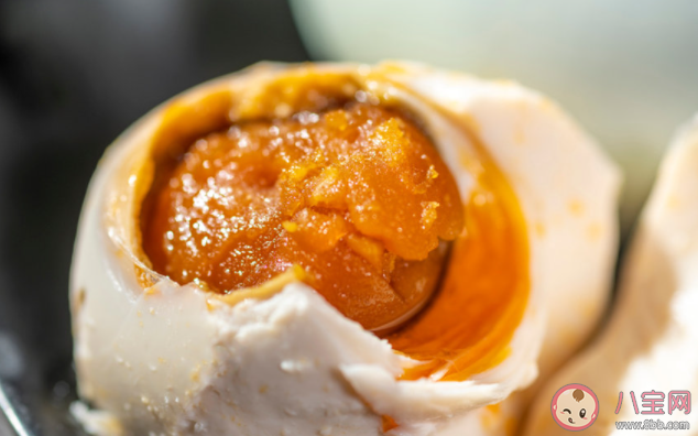 为什么只有咸鸭蛋却没有咸鸡蛋 鸡蛋能用来做什么