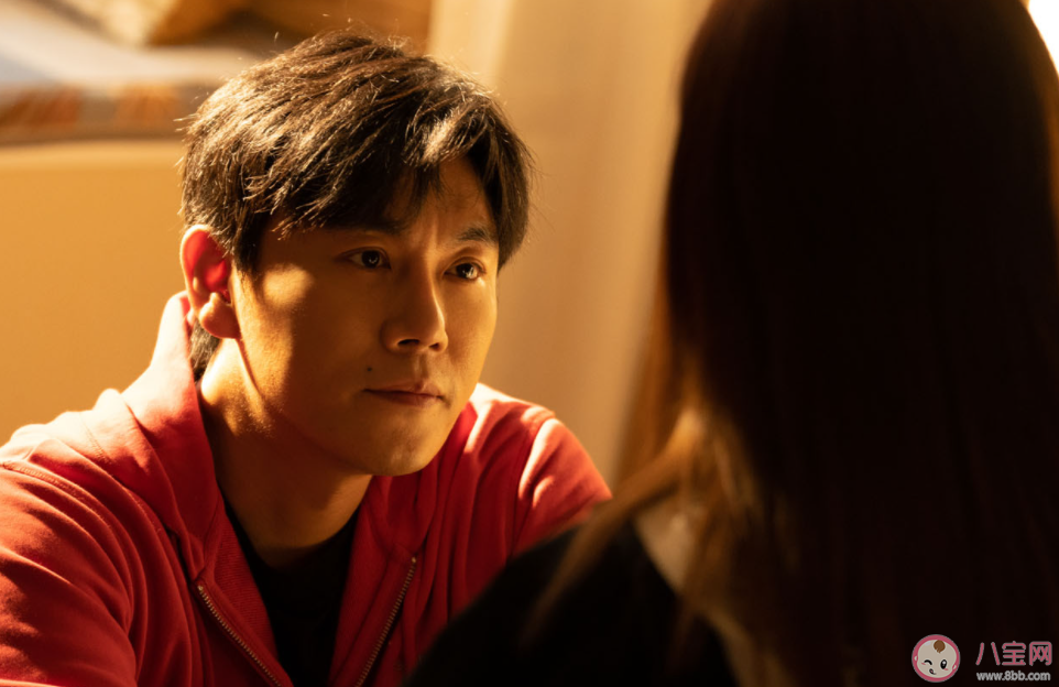 《小满生活》何嘉如为什么放弃学习名额 叶逸凡为什么要和何嘉如离婚