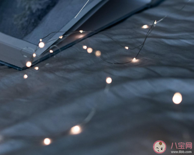 11月再见12月你好温馨朋友圈文案句子 11月再见12月你好的暖心文案合集 11月再见12月你好温馨朋友圈文案句子 11月再见12月你好的暖心文案合集