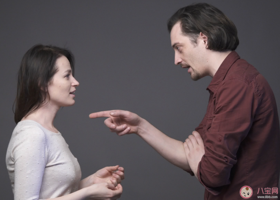 一吵架就不说话是沉默效应吗 吵架不说话了该怎么办