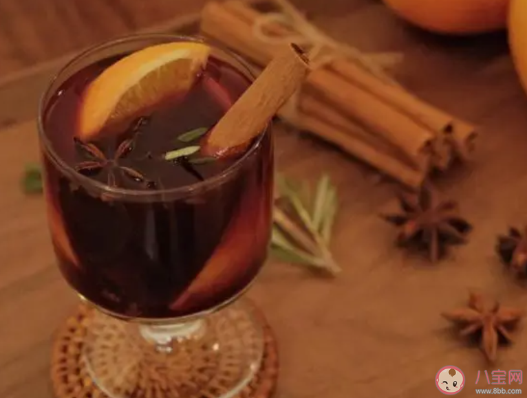 为什么喝了热红酒更容易头痛 热红酒是怎么流行起来的 为什么喝了热红酒更容易头痛 热红酒是怎么流行起来的