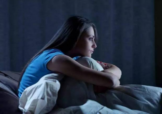晚上睡不着和熬夜有什么区别 熬夜后该如何恢复