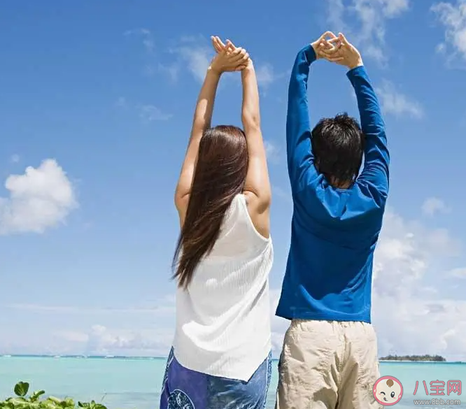 为什么说爱人是一面镜子 合格的爱人是怎样的 为什么说爱人是一面镜子 合格的爱人是怎样的