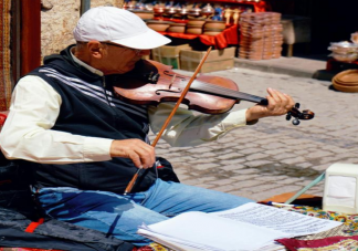 两人突然好多年不联系是为什么 不联系的友情还能维持吗
