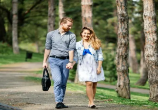 为什么说爱人是一面镜子 合格的爱人是怎样的