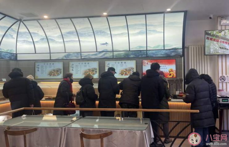 老年食堂何以圈粉年轻人 为何年轻人也爱上老年食堂 老年食堂何以圈粉年轻人 为何年轻人也爱上老年食堂