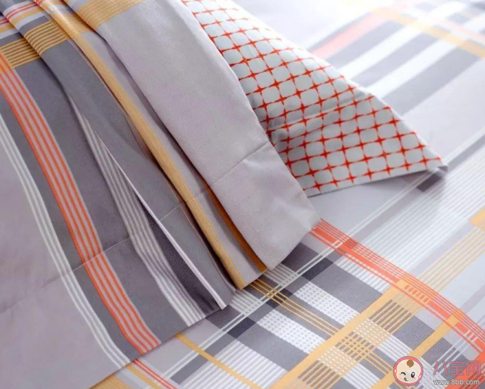 一个月不换的床单有多脏 多久换一次床单被套才合适