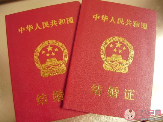 婚礼后半年没同房男子要求退彩礼 如何看待婚后拒绝同房 婚礼后半年没同房男子要求退彩礼 如何看待婚后拒绝同房