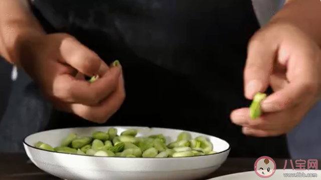 有些蔬菜的嘌呤比肉还高吗 痛风的人不能吃什么