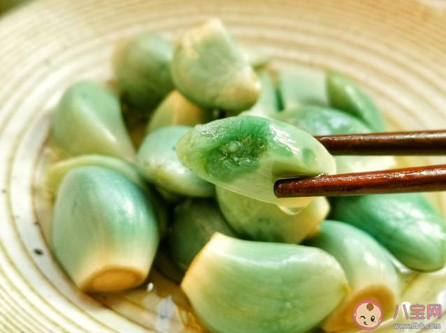 爱吃腊八蒜的人身体好在哪 腌蒜为什么要选在腊八前后