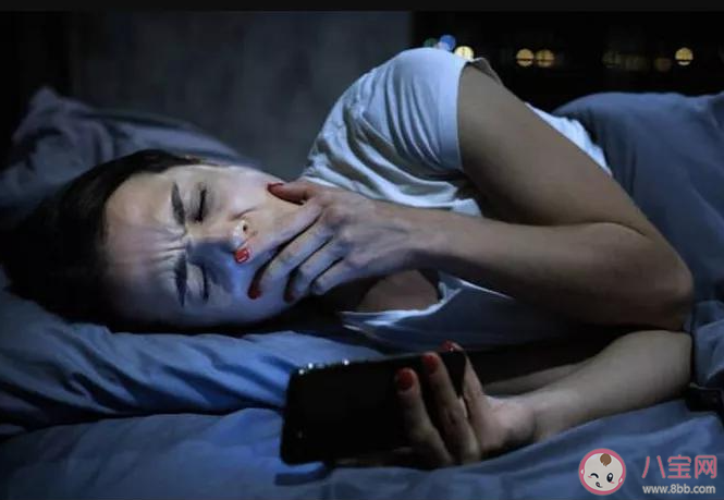 研究称晚睡比早睡动脉硬化风险高2倍 晚睡会带来哪些危害