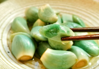 爱吃腊八蒜的人身体好在哪 腌蒜为什么要选在腊八前后