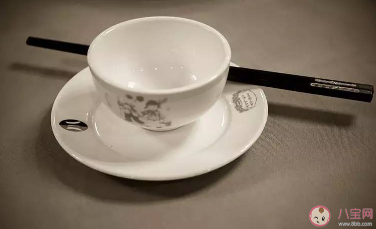 新年之前要丢掉旧碗筷吗 新年之前要准备哪些东西 新年之前要丢掉旧碗筷吗 新年之前要准备哪些东西