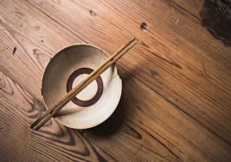 新年之前要丢掉旧碗筷吗 新年之前要准备哪些东西