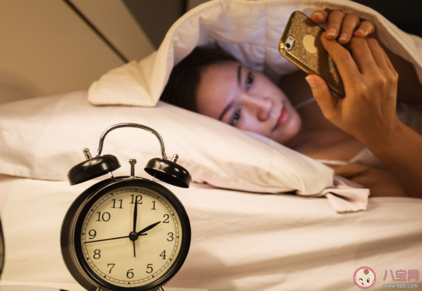 晚睡晚起睡够时长算熬夜吗 晚睡晚起是健康的作息吗