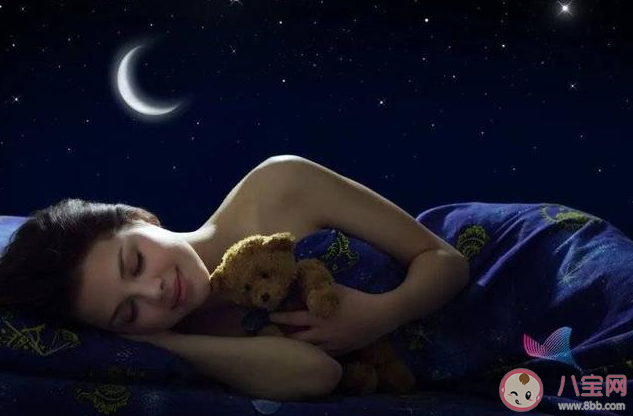 裸睡到底好不好 裸睡有什么好处
