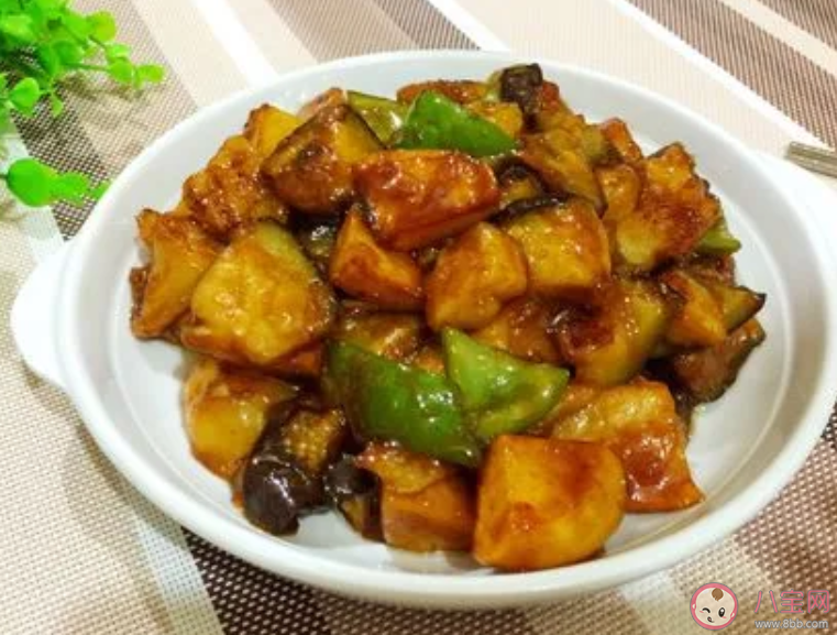 家常菜地三鲜指的是茄子青椒和什么 蚂蚁庄园3月1日答案