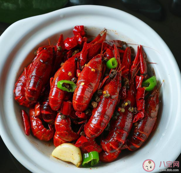 超6成90后花销首位是饮食是怎么回事 你会在饮食上花多少钱