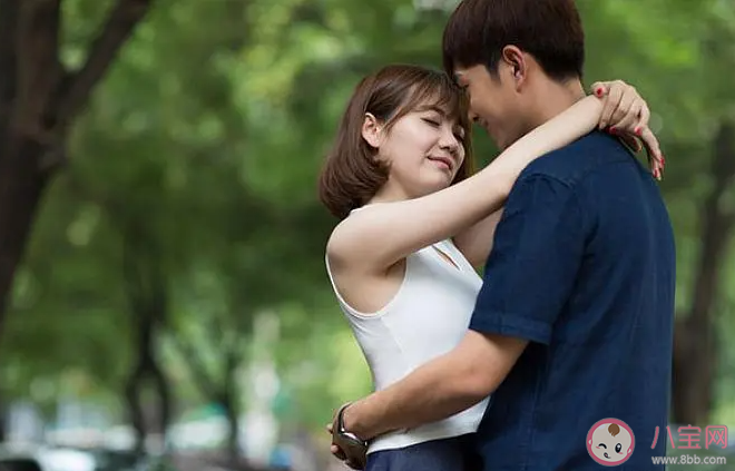 经常拥抱对心脏有好处吗 拥抱能带来哪些益处
