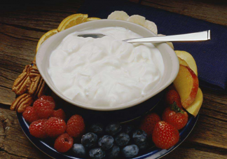 酸奶集体降价是怎么回事 高价酸奶的神话或已成历史了吗