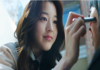 韩剧《金字塔游戏》白夏凛的身世是怎样的 白夏凛为什么恨明子恩