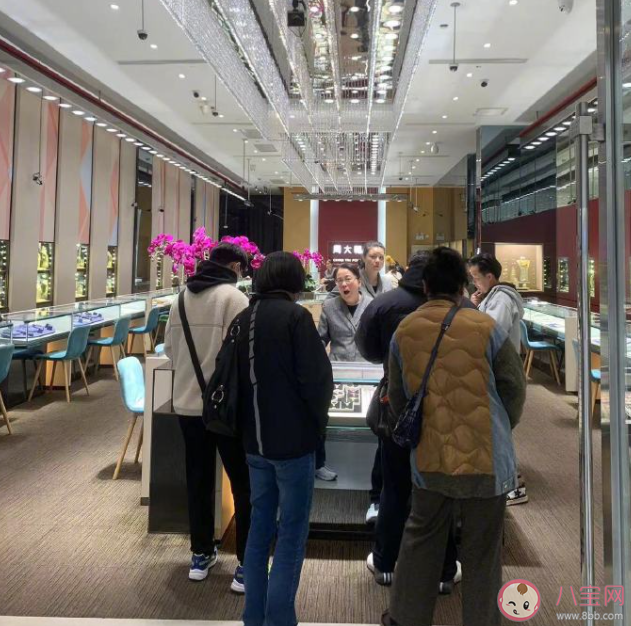 金价高歌猛进过后何去何从 金价上涨要不要买黄金