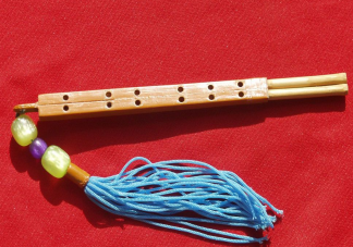 传统乐器羌笛主要采取以下哪种演奏方法 蚂蚁新村3月14日答案